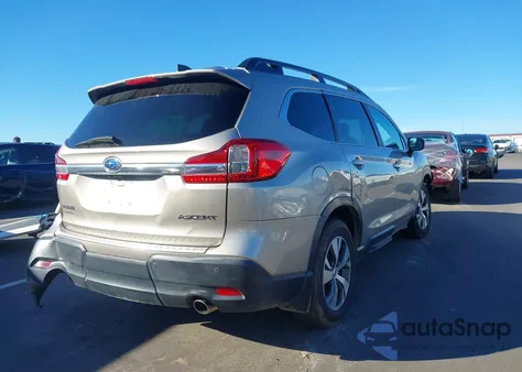 2019 Subaru Ascent Premium из США, поврежденный, VIN 4S4WMAFD5K3470889